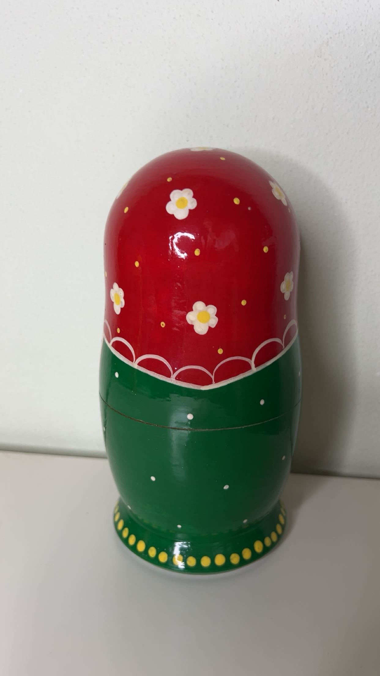 "Matrjoschka" Puppe – Farbenfrohes Unikat aus russischer Handarbeit